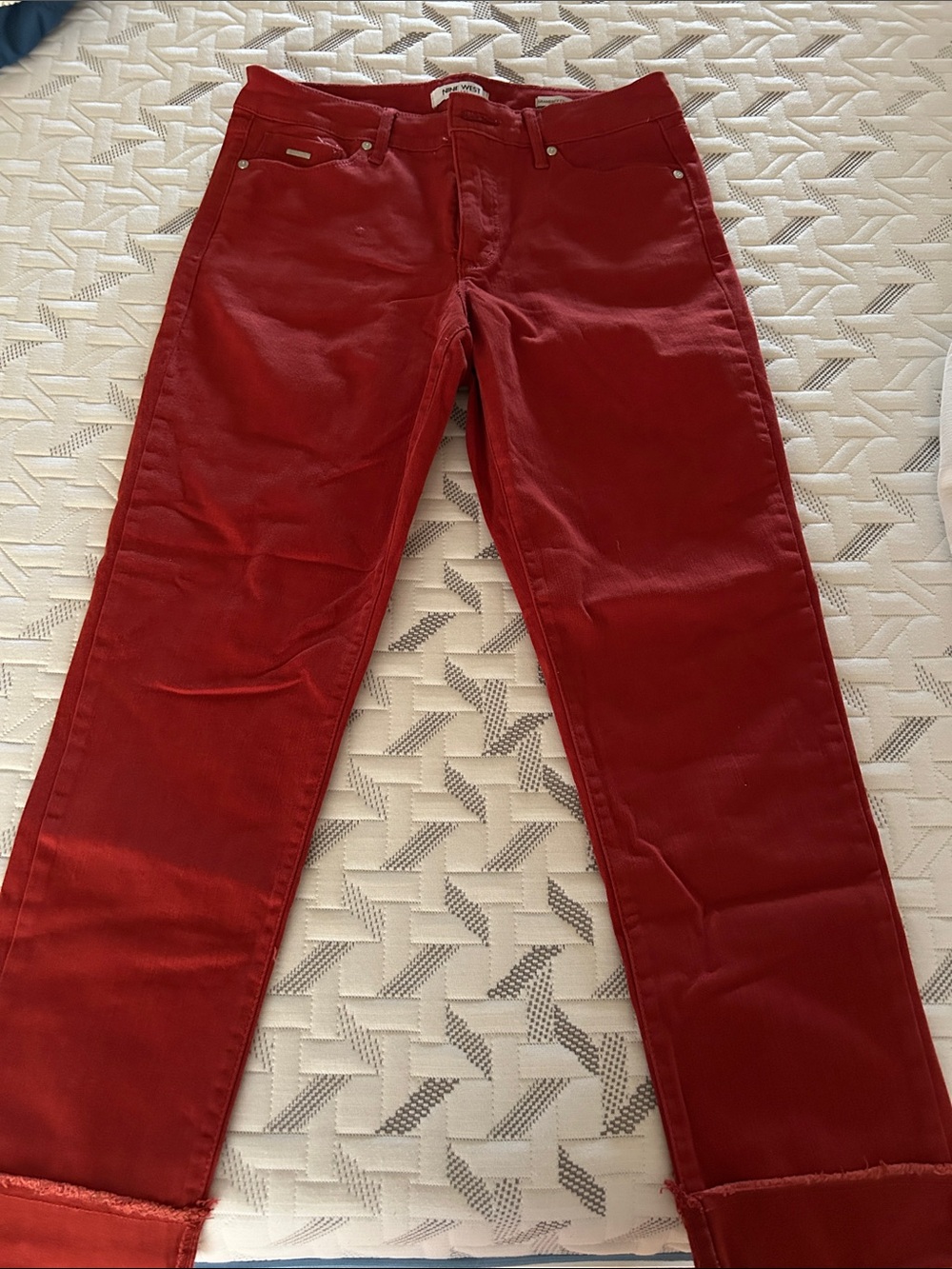 Nine West Cropped Red Skinny Pants